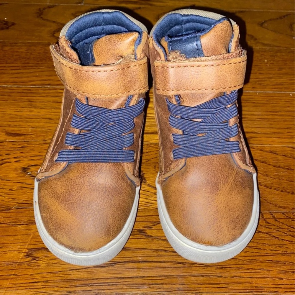 Toddler boys sneakers SOLD